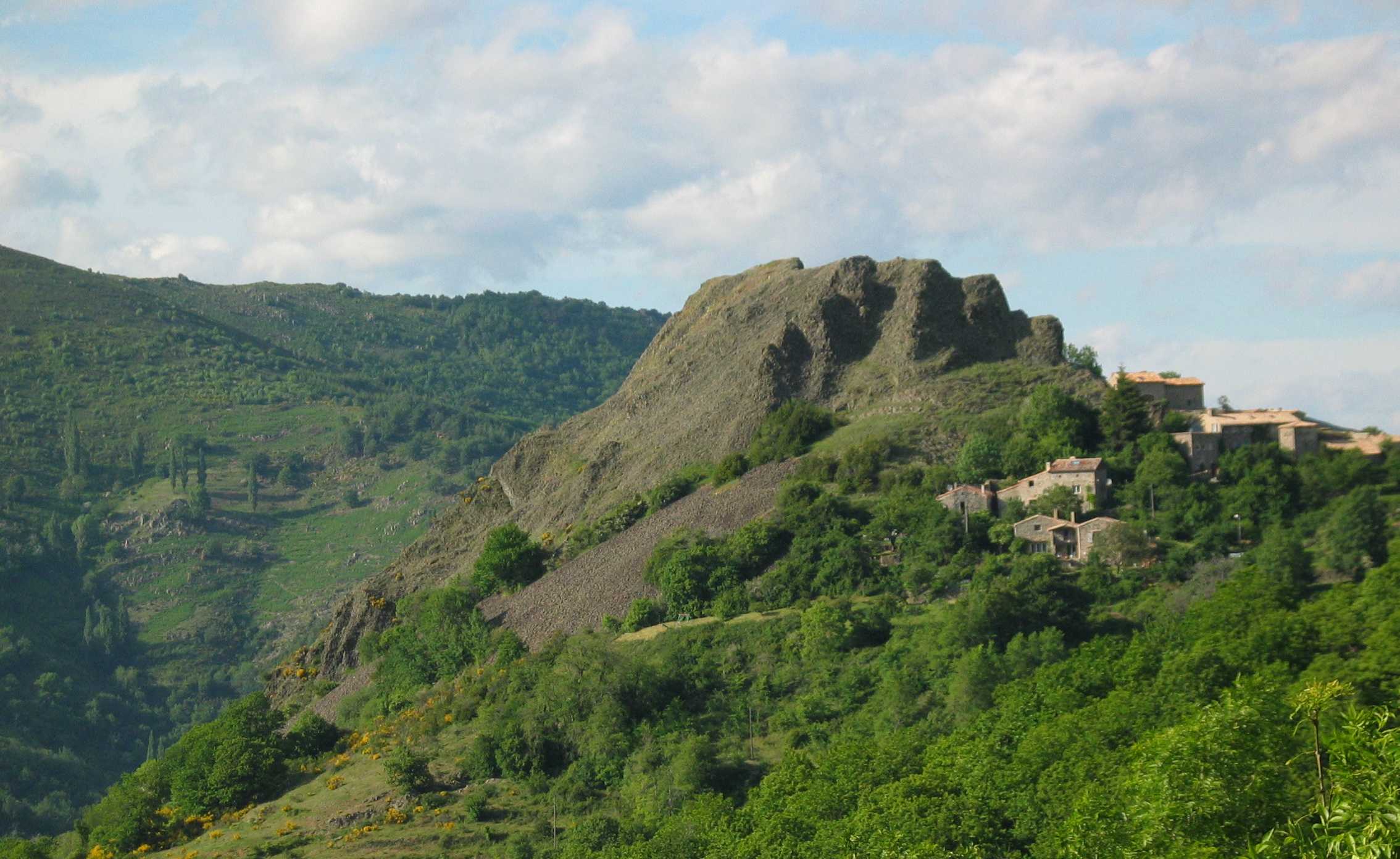 Le rocher d'Ajoux